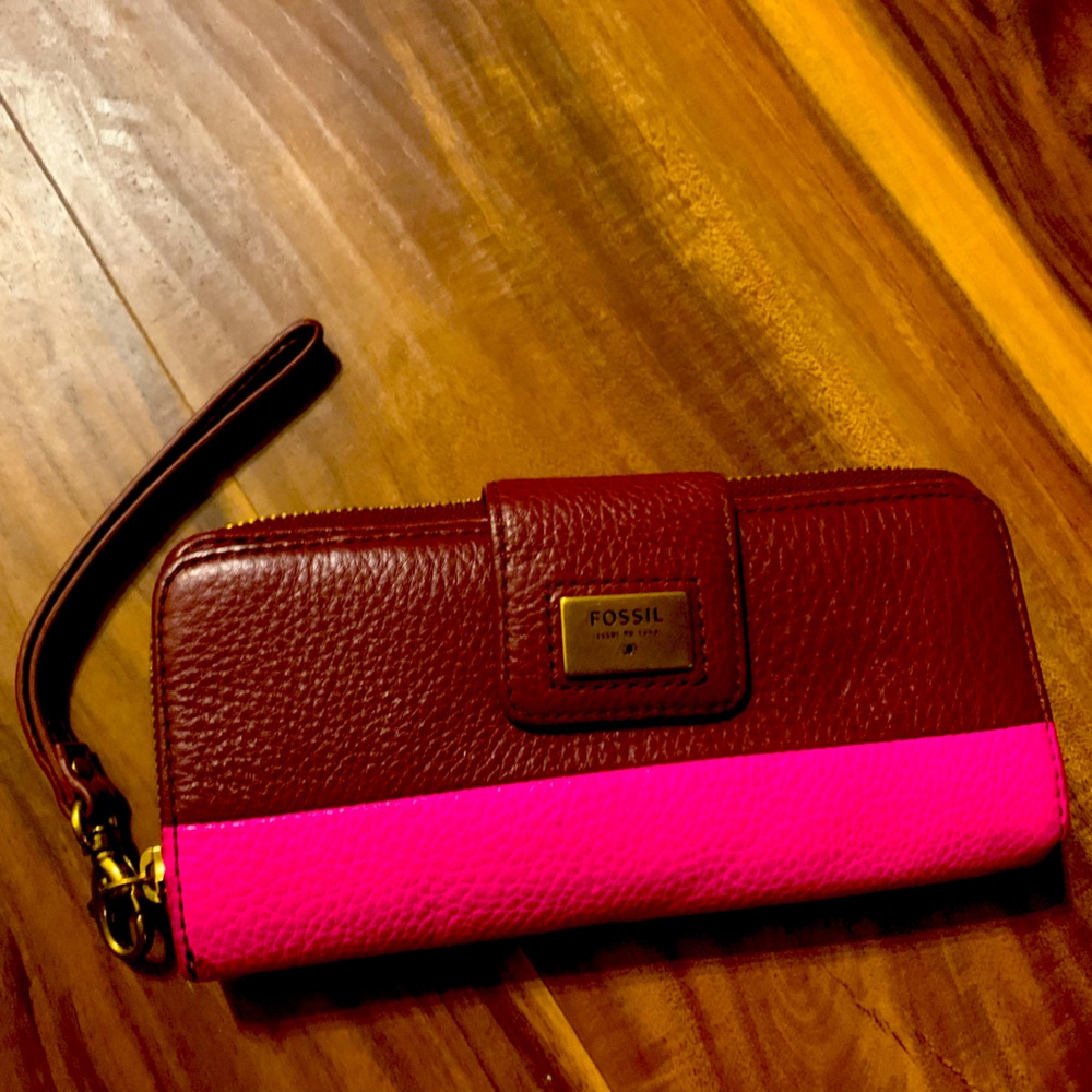 Fossil wallet